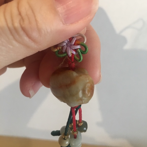 Jade and agate piggy charms - Picture 4 of 7